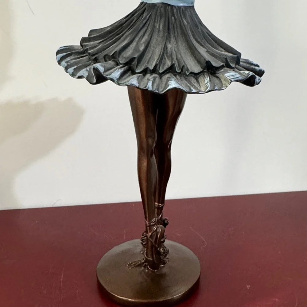 Elegant Ballerina Bronze Style (Resin) Statue 16 3/4"H x 6"W - Vintage - Picture 3 of 13
